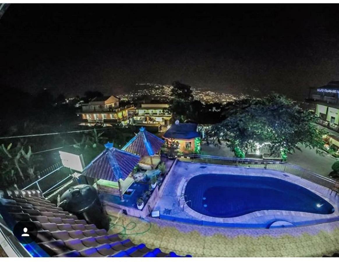 באטו Villa Panderman Indah מראה חיצוני תמונה